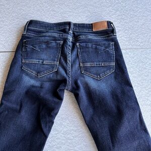 BKE Stella Low rise Boot-cut jeans. Brand new, never worn! Size 26 x 36